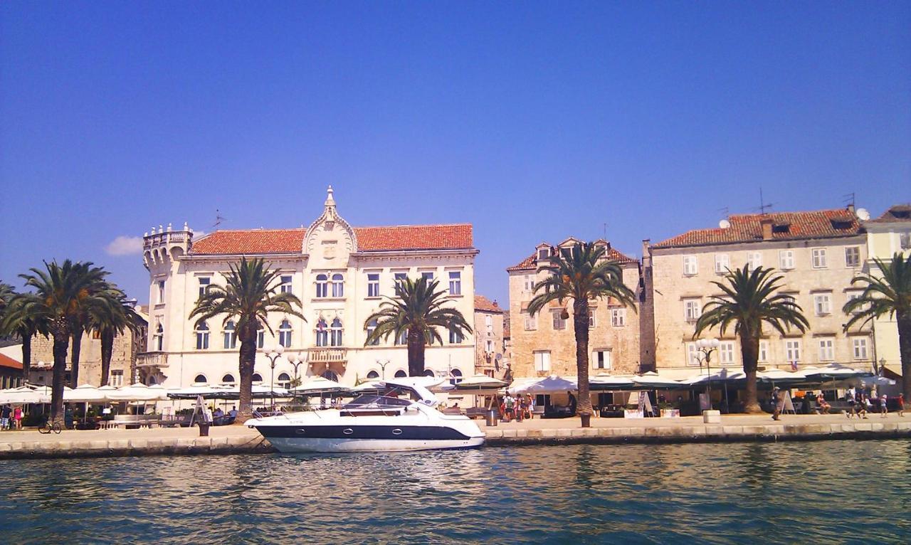 Apartments4Friends Apartment Vlad Trogir Eksteriør billede