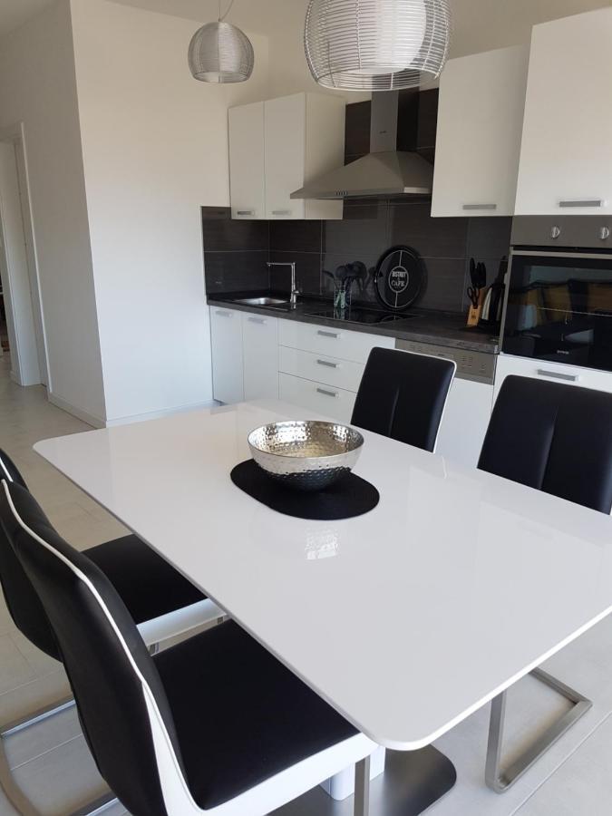 Apartments4Friends Apartment Vlad Trogir Eksteriør billede